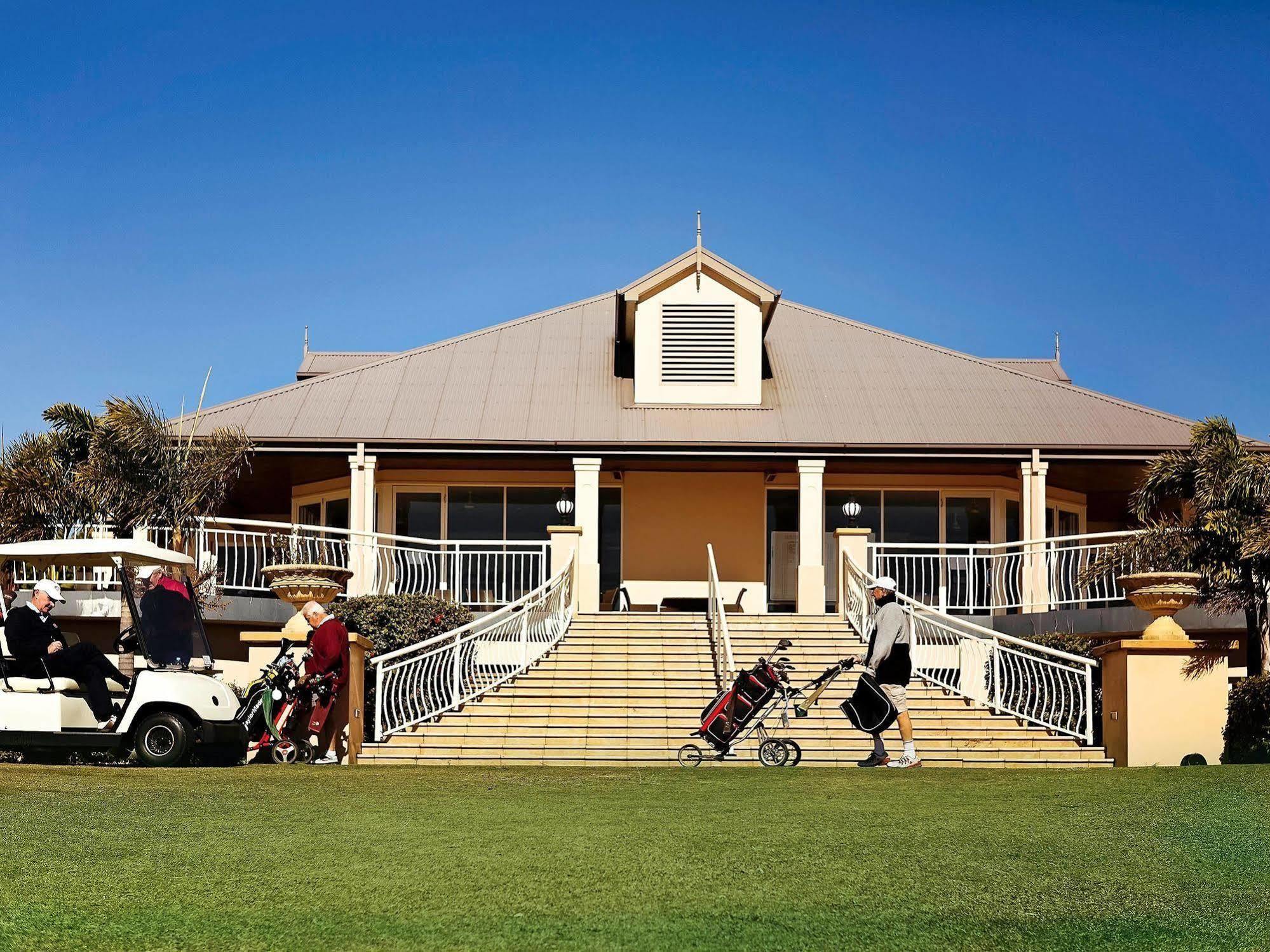 Harrington River Lodge Exterior photo